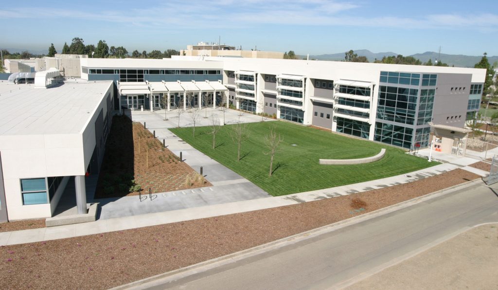 Located at the heart of the Sandia/California site, and with portions of the building in both the classified limited area and the unclassified property protection area, the state-of-the-art Distributed Information Systems Laboratory (DISL) will be easily accessible to all people on site and to visitors.