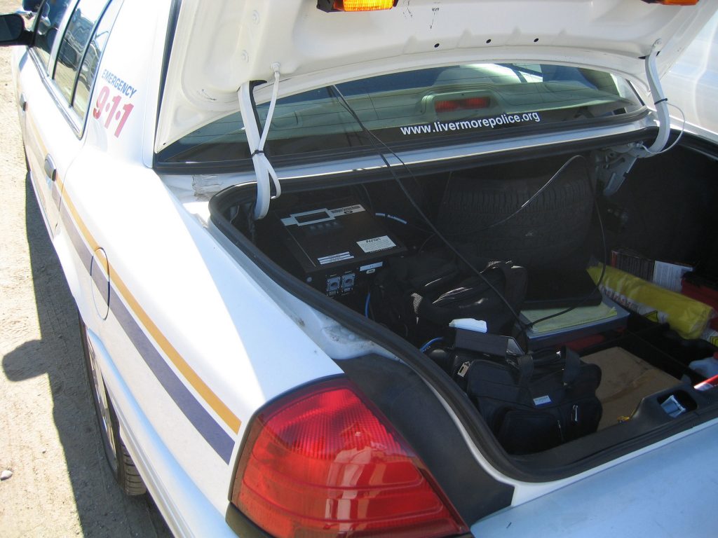 Sandia’s Sensor Management Architecture (SMA) system includes mobile environmental sensing and GPS equipment such as that deployed here inside a Livermore Police Department patrol vehicle.