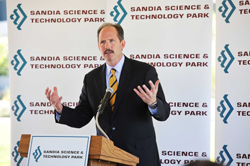 Mayor Berry at Sandia Science & Technology Park